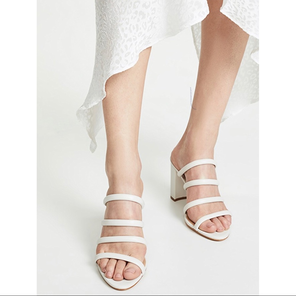 NEVER BEEN WORN- White mule sandals
